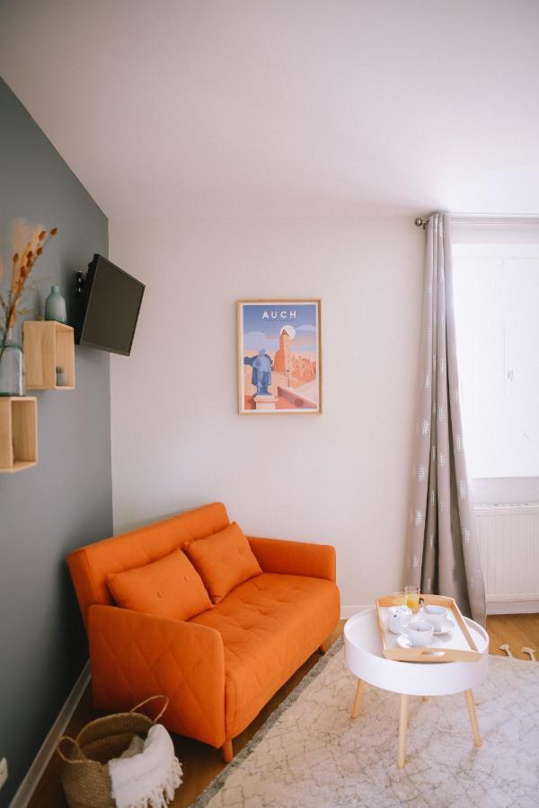 Chambre D'Hotes Domaine Le Castagne 欧什 外观 照片