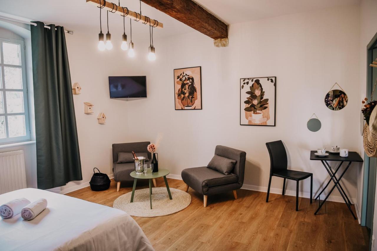 Chambre D'Hotes Domaine Le Castagne 欧什 外观 照片