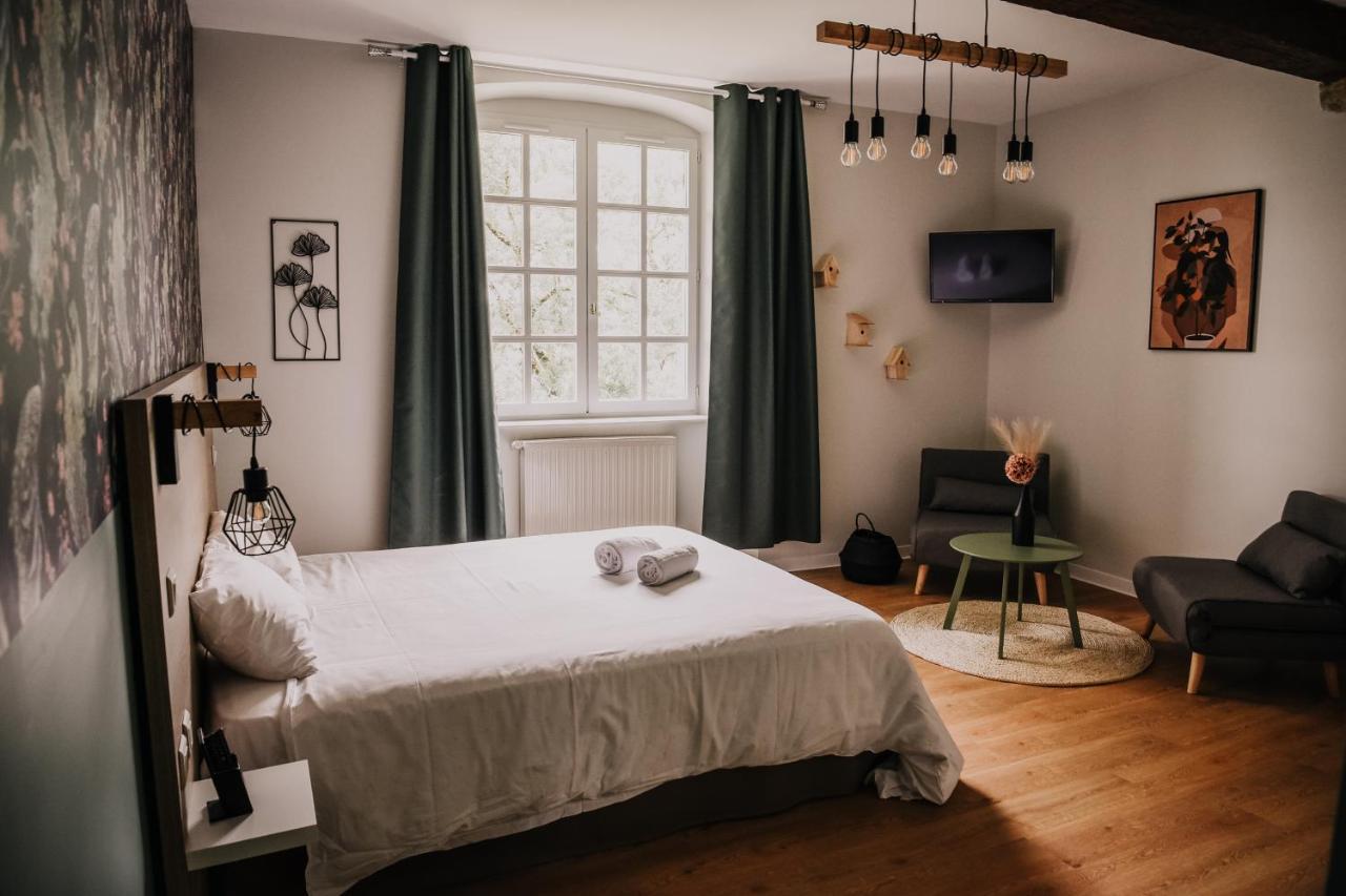 Chambre D'Hotes Domaine Le Castagne 欧什 外观 照片
