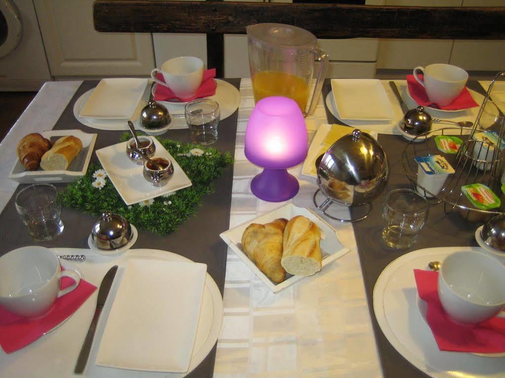 Chambre D'Hotes Domaine Le Castagne 欧什 外观 照片