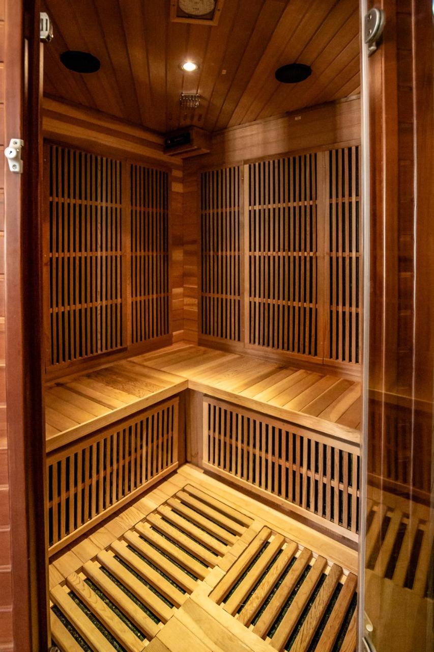 Chambre D'Hotes Domaine Le Castagne 欧什 外观 照片